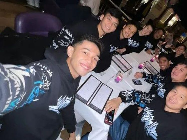 Kompaknya Anthony Ginting Saat Makan Malam Bareng Timnas Indonesia