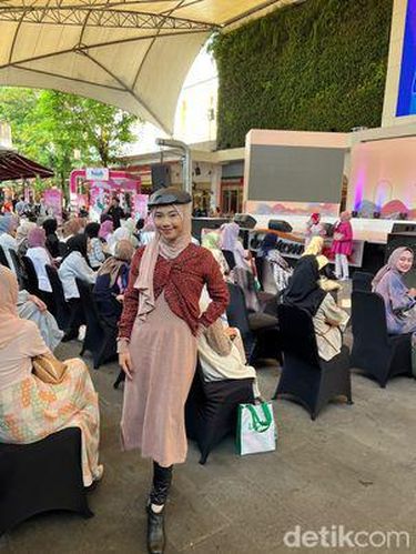 Audisi Emeron Hijab Hunt 2023 di Summarecon Mall Bekasi (18/6/2023).