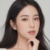 “App nya gapunya versi yg lebih cantik dari lo kayanya,” komentar desainer dan perancang kostum Hagai Pakan, salah satu teman Dian Sastrowardoyo. Foto: Instagram/@rherealdisastr