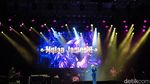 Semarak Konser Ari Lasso di Surabaya dan Penampilan Spesial Mulan Jameela