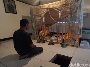Makam Nyi Ratu Sekar Sari di Sidoarjo, Kuburan Selir Prabu Brawijaya V
