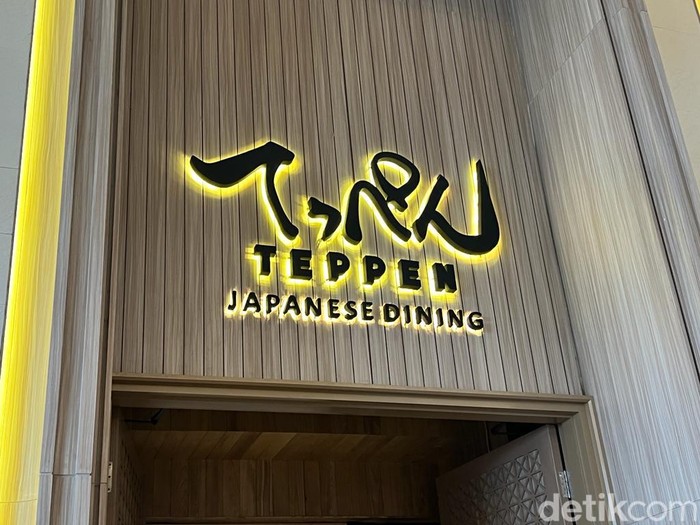 Menikmati Sashimi hingga Nasi dalam Wadah Batu Panas di Resto Jepang PIK