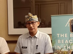 Sandiaga Uno Soroti Serbuan Lalat di Kintamani