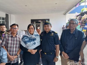 Melayat Sri Adiningsih, Menkeu Kenang Jadi Sahabat Dekat Berawal dari Debat