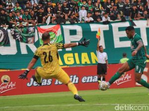 Laga Persebaya Vs Persija Begitu Sengit, Skor Babak Pertama 1-1