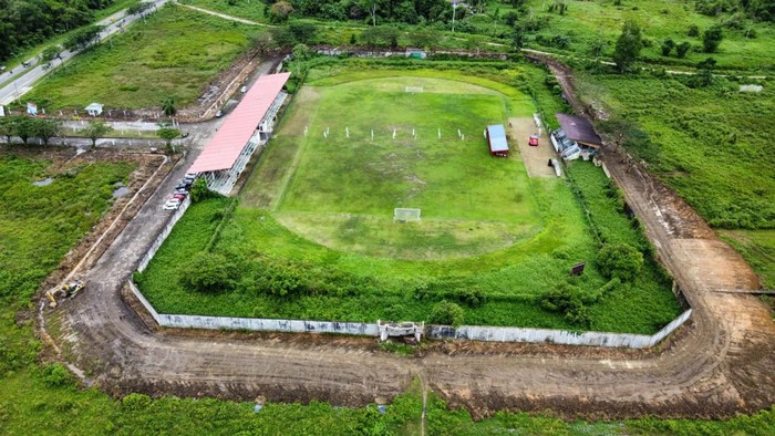 Stadion Wombik Km 16, Kota Sorong, Papua Barat Daya.
