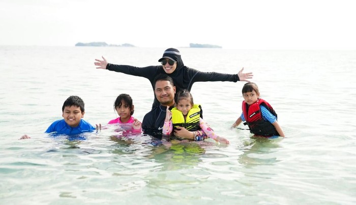 Ide Libur Akhir Pekan ke Pulau Larea-rea Sinjai, Air Jernih-Pasir Putih