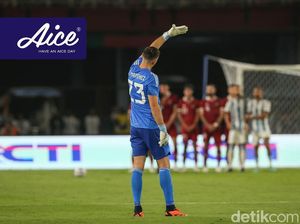 Kata-kata Menyentuh Ernando Ari Usai Dapat Jersey Emi Martinez