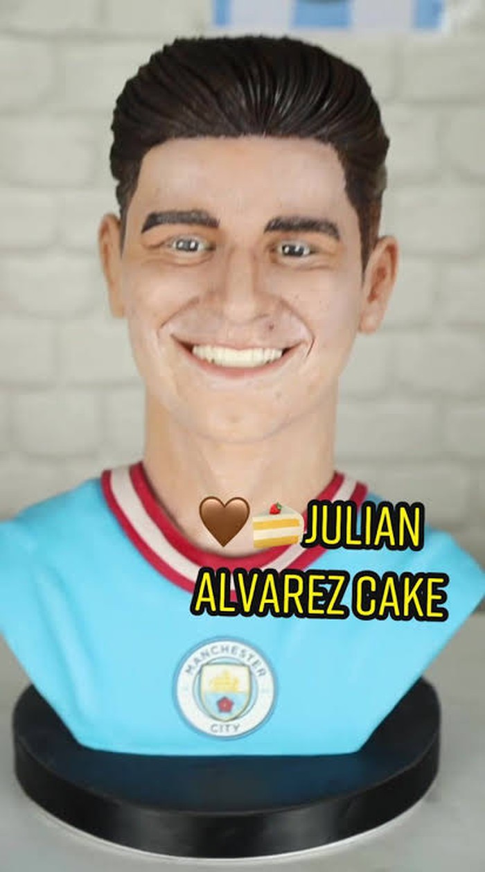 Ini JuliΓ‘n Γlvarez, Striker Muda Argentina yang Doyan Makan Kue Ini JuliΓ‘n Γlvarez, Striker Muda Argentina yang Doyan Makan Kue