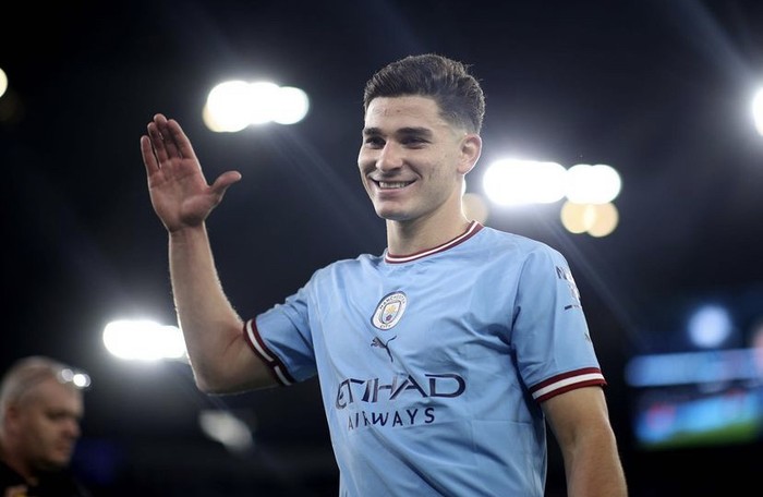 Ini Julián Álvarez, Striker Muda Argentina yang Doyan Makan Kue