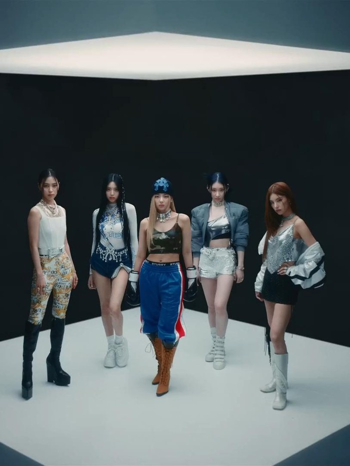 ITZY comeback dengan album mini KILL MY DOUBT.