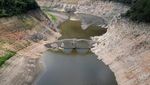 Jembatan Purba Muncul dari Waduk yang Mengering di Spanyol