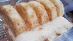 Gurih Lembut! 20 Kue Pancong Original Rp 5 Ribuan Ada di Sini