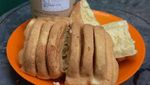 Gurih Lembut! 20 Kue Pancong Original Rp 5 Ribuan Ada di Sini