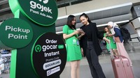 Hadirnya Gocar Luxe Instant di wilayah Terminal 3 Bandara Internasional Soekarno Hatta menjawab tingginya antusiasme dan tingkat permintaan layanan GoCar di bandara yang telah tumbuh 5 kali lipat sejak pertama kali diluncurkan di tahun 2019.