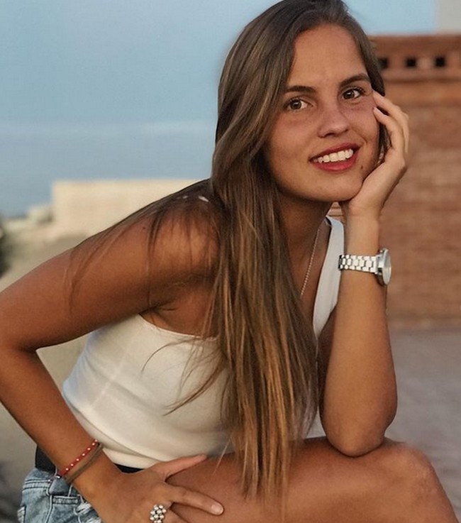 Fans Julian bahkan telah menandatangi petisi yang meminta sang pesepak bola untuk putus dari Maria. Sekitar 20 ribu tanda tangan telah terkumpul pada Januari 2023. Foto: dok. Instagram/@emiliafferrero