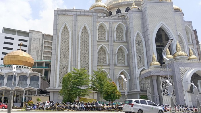 Masjid Agung Medan (Farid Siregar/detikSumut)