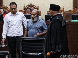 Apa Langkah KPK Usai Kebiasaan Jorok Lukas Enembe Dikeluhkan Tahanan?