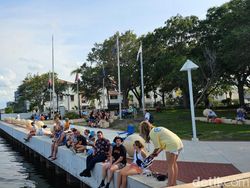 Antusiasme Warlok dan WNI Nobar Peluncuran Satelit Satria-1 di AS