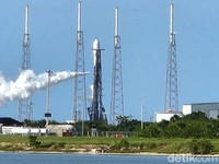 Peluncuran Satelit Satria-1 di Cape Canaveral, Florida