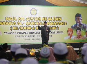 Bupati Sebut Ponpes Bentengi Kediri dari Dampak Sosial Keberadaan Bandara