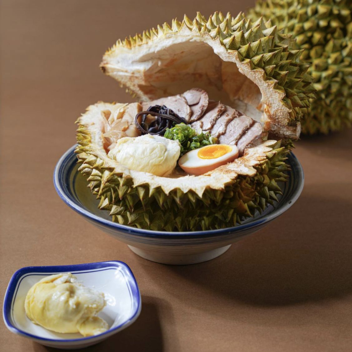 Penggemar Ramen Merapat! Ini Ramen dalam Durian yang Gurih Creamy