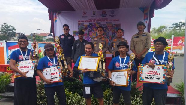Perlombaan mural diselenggarakan dalam rangka HUT ke-77 Bhayangkara