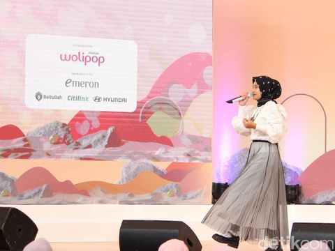 Peserta audisi Emeron Hijab Hunt 2023 wilayah Jabodetabek di Summarecon Mall Bekasi. Peserta audisi Emeron Hijab Hunt 2023 wilayah Jabodetabek di Summarecon Mall Bekasi.