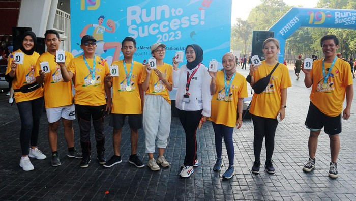 Rayakan HUT ke-19, Mega Insurance Gelar Fun Run di GBK Dalam rangka ulang tahun ke-19, Mega Insurance menggelar fun run bertajuk 'Run to Success!' di area SUGBK, Jakarta. Dalam acara ini, Mega Insurance menggandeng Allo Bank.