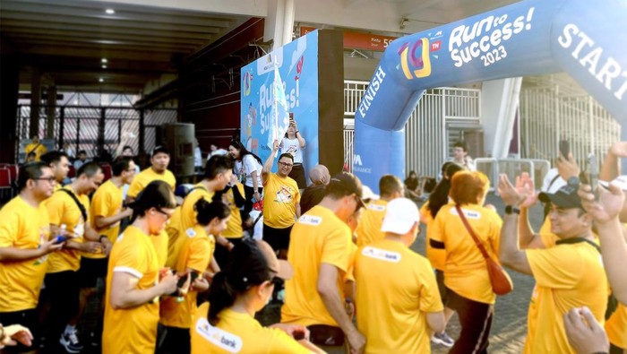 Rayakan HUT ke-19, Mega Insurance Gelar Fun Run di GBK Dalam rangka ulang tahun ke-19, Mega Insurance menggelar fun run bertajuk 'Run to Success!' di area SUGBK, Jakarta. Dalam acara ini, Mega Insurance menggandeng Allo Bank.