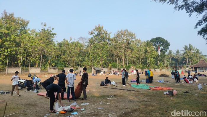 Suasana di Bumi Perkemahan Secang usai heboh kesurupan massal, Senin (19/6/2023).