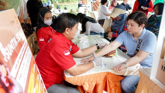 Suntik Vitamin C Gratis, Tingkatkan Daya Tahan Tubuh