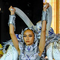 Awalnya ada rasa takut ketika pertama kali dimahkotai karena hanya punya satu bulan untuk menyiapkan diri untuk membanggakan negara tapi saya punya satu hal yakni mempercayai diri dan menguatkan diri untuk membuktikan tidak ada yang tidak mungkin sampai semua selesai, katanya dalam konferensi pers yang digelar di Tapalunia Resto, Kebayoran Baru, Jakarta Selatan, pada Senin, (19/6/2023).Foto: Andhika Prasetia