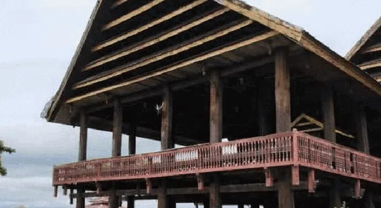Before-After Rumah Adat Sulawesi yang Diguyur Rp 5,8 M