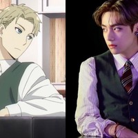Penampilan V BTS dalam video klip Dynamite mengingatkan penggemar dengan karakter anime Lord Forger (Spy x Family). Dengan model rambutnya yang disisir rapi ke belakang. V BTS tampil necis dalam balutan kemeja putih, vest berwarna hijau, dan dasi berwarna merah. Foto: Instagram