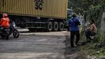 Horor Macet Parah di Marunda, Ratusan Kontainer Terjebak 12 Jam