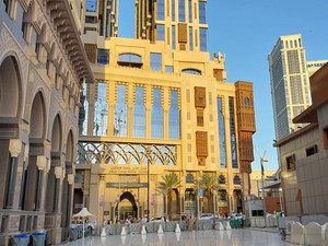 Hotel Mewah dekat Masjidil Haram Buat Jemaah Sultan Arminareka Perdana