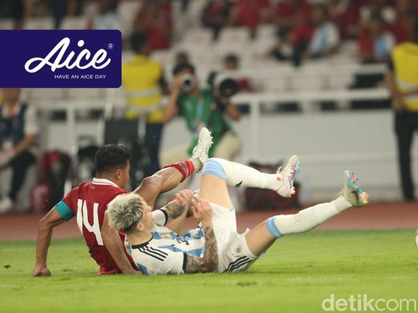 Foto Sengitnya Asnawi Vs Garnacho