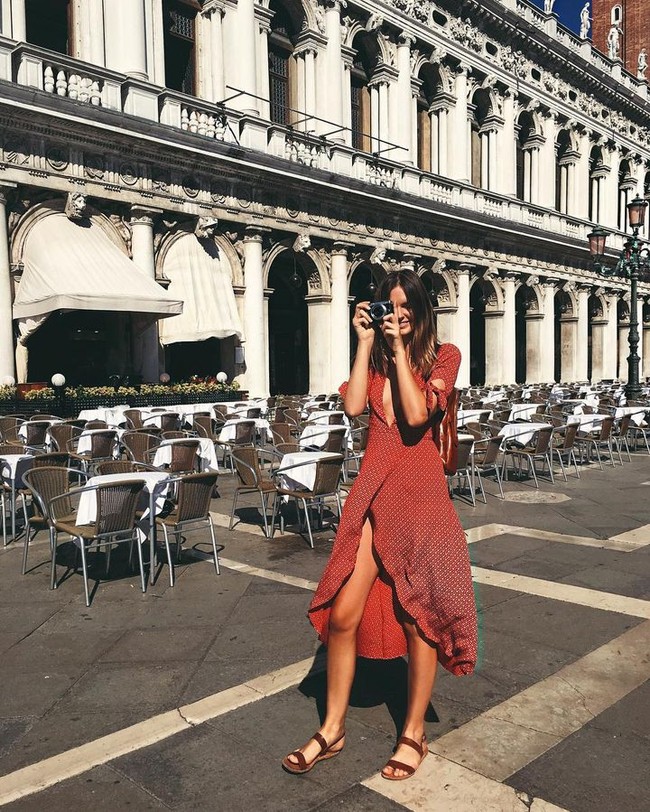 Sara kemudian membuka penggalangan dana GoFundMe. Belum lama dibuat, para fans telah mengumpulkan $33.500 atau Rp 503 jutaan dalam 16 jam. Uang tersebut sangat dibutuhkan mengingat Jessica kini tidak bisa melakukan apa-apa, termasuk bekerja, berkendara, memasak, mengurus rumah, atau mengurus anaknya. Diharapkan Jessica bisa beraktivitas normal seperti dulu.Foto: Instagram Jessica Stein