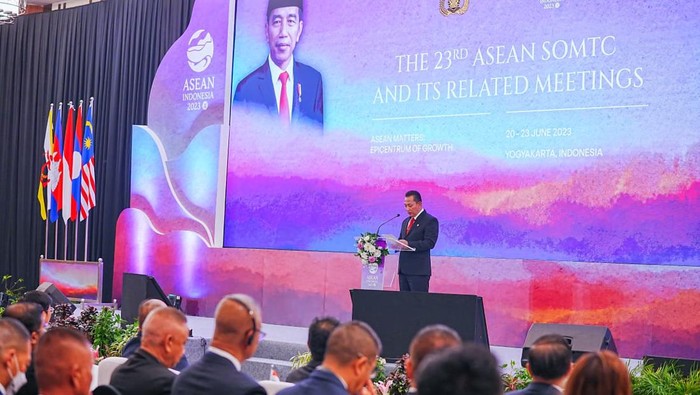 Kapolri Jenderal Listyo Sigit Prabowo di acara Senior Officials Meeting on Transnational Crime (SOMTC) ke-23 di Daerah Istimewa Yogyakarta (DIY), Selasa (20/6/2023).