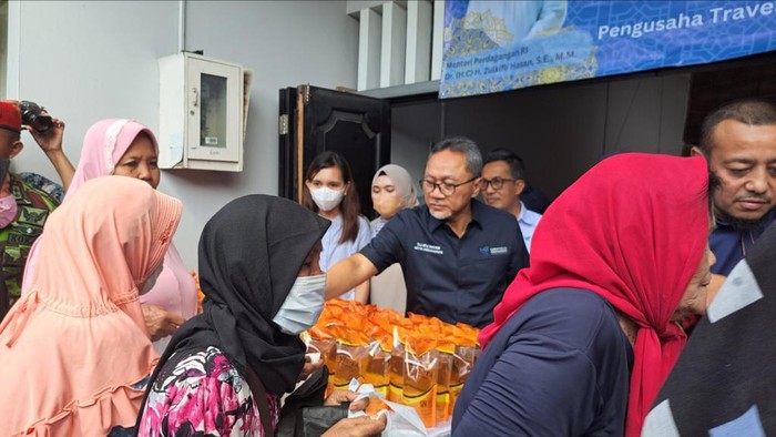 Momen Mendag Buka 2 Bazar Murah di Bali Momen Mendag Buka 2 Bazar Murah di Bali