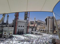 Arab Saudi Izinkan Orang Asing Investasi Properti di Mekah-Madinah