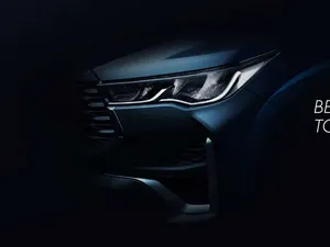 Toyota Innova Zenix Siap Mengaspal di Malaysia