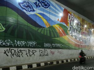 Aksi Vandalisme Rusak Keindahan Underpass Dewi Sartika Depok