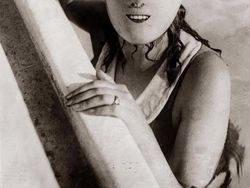 Deretan Foto Jadul Punya Cerita Aneh hingga Mencengangkan