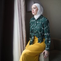 Putri Anne diketahui menjadi mualaf pada tahun 2016 sebelum menikah dengan Arya Saloka. Dia mulai mantap berhijab pada tahun 2017. Foto: Dok. Instagram @anneofficial1990.