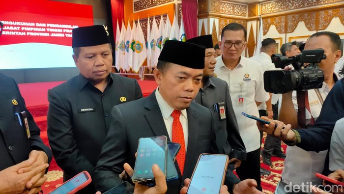 Gubernur Jambi Al Haris