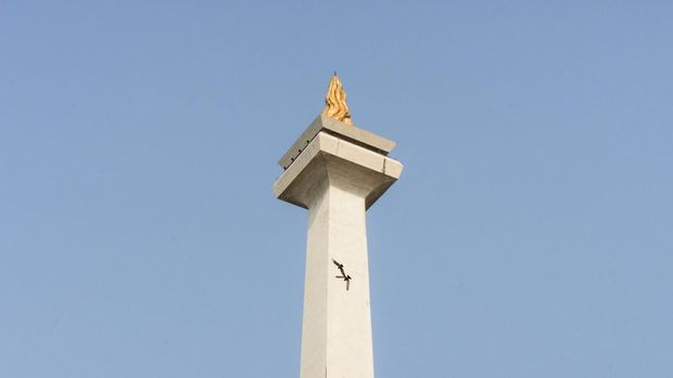 Monas merupakan kawasan wisata yang terletak di Jakarta Pusat, DKI Jakarta. Simak harga tiket masuk Monas beserta informasi syarat dan cara pembeliannya!