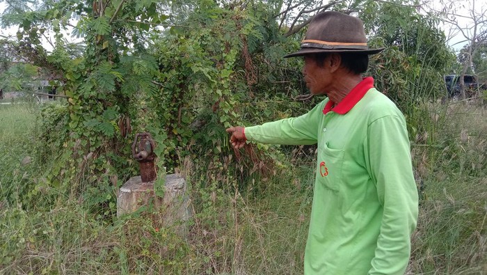 Jejak pompa dragon sebagai sumber air bersih warga di Indramayu