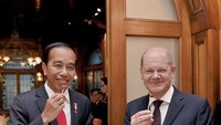 Joko Widodo juga sempat berbuka puasa di Jerman dalam rangkaian kunjungan negara. Bersama Kanselir Jerman, Joko Widodo ditemani berbuka dengan kurma. Foto: Instagram @jokowi